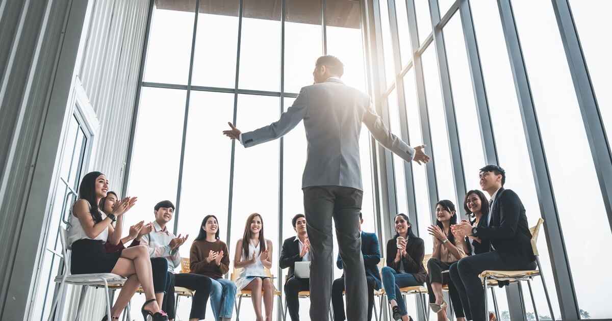 10 dicas de como motivar funcionários desmotivados para o novo ano?