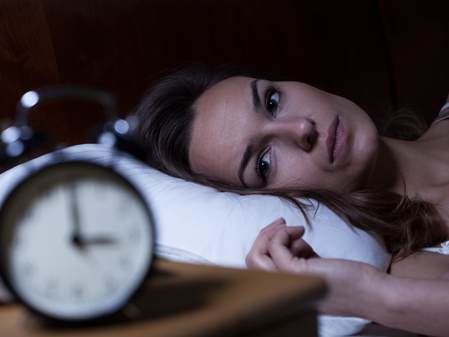 Confira 4 dicas de como acabar com a ansiedade na hora de dormir
